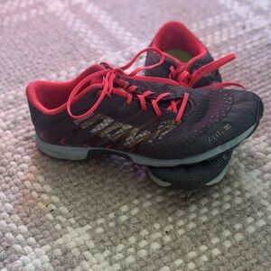 Inov-8 F-Lite 195 Sneakers • Women’s 10.5 • Dark Grey/Pink/Blue • Lightweight